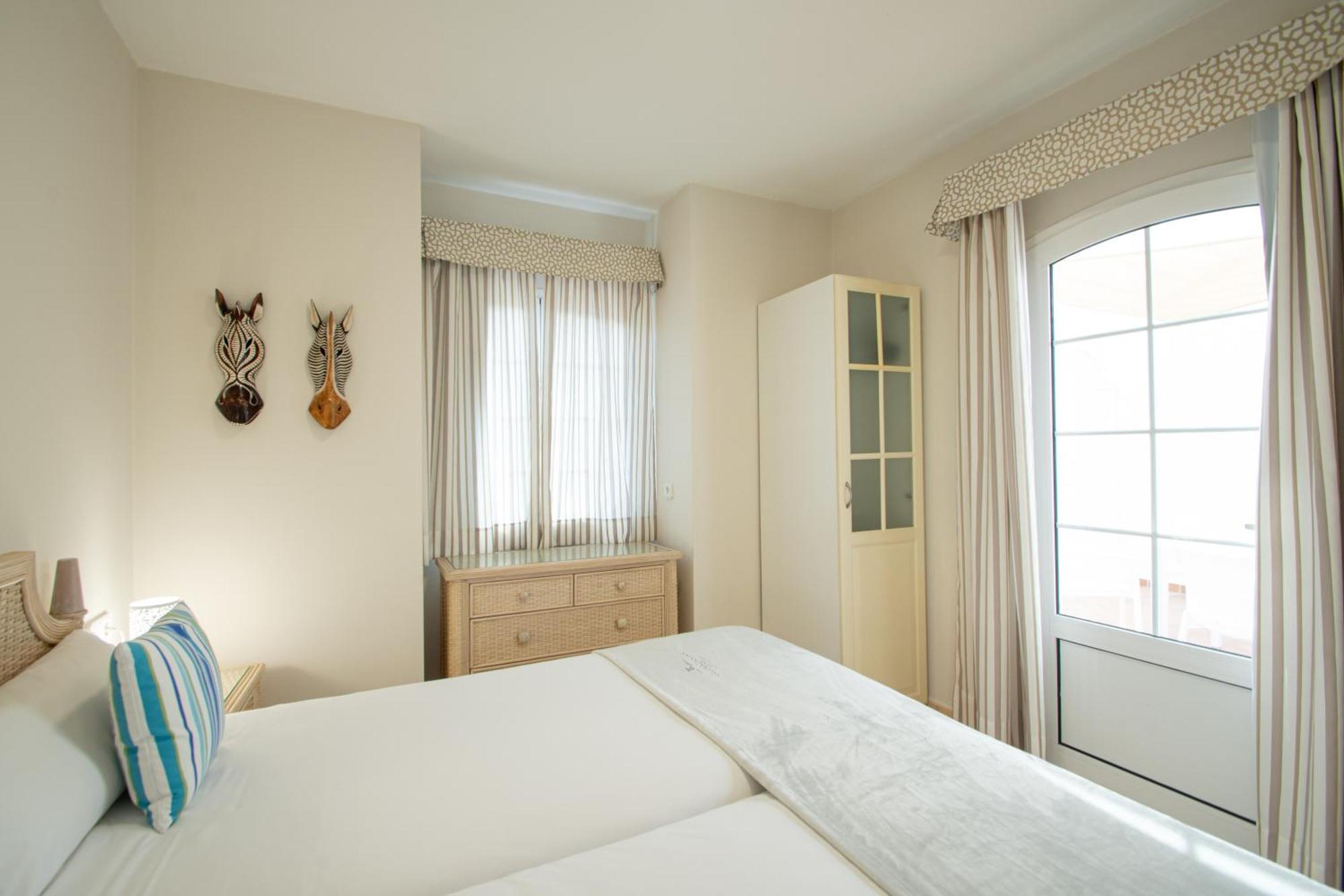 Apartamentos Livvo Coloradamar Playa Blanca  Luaran gambar