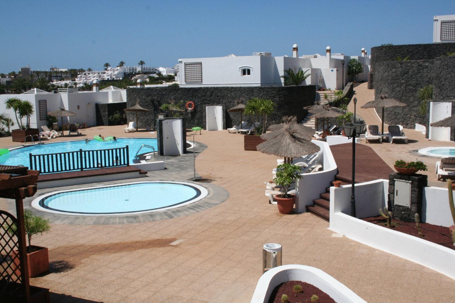Apartamentos Livvo Coloradamar Playa Blanca  Luaran gambar