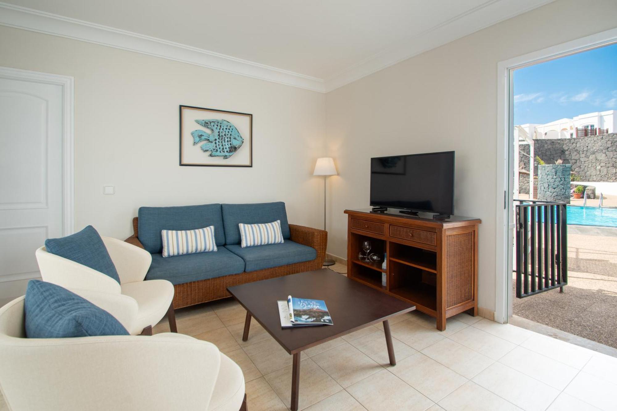 Apartamentos Livvo Coloradamar Playa Blanca  Luaran gambar