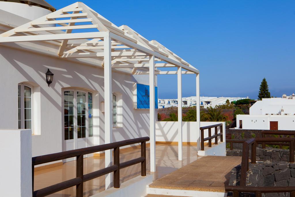 Apartamentos Livvo Coloradamar Playa Blanca  Luaran gambar
